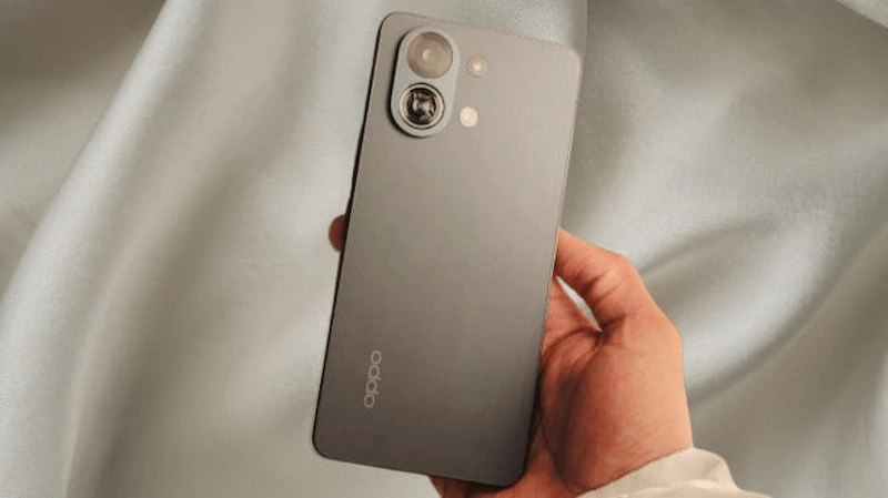 Oppo K13 Turbo–Best Mid Range Gaming Smartphone 2025 2 WhatsApp Image 2025 08 22 at 05.21.52 90f2b536
