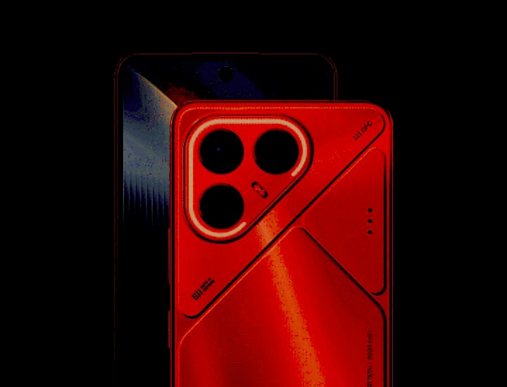 Tecno Pova 7 5G Review – Futuristic Design, Powerful Gaming Performance and Fast 5G Connectivity 2 WhatsApp Image 2025 09 26 at 18.06.46 a18f4d40