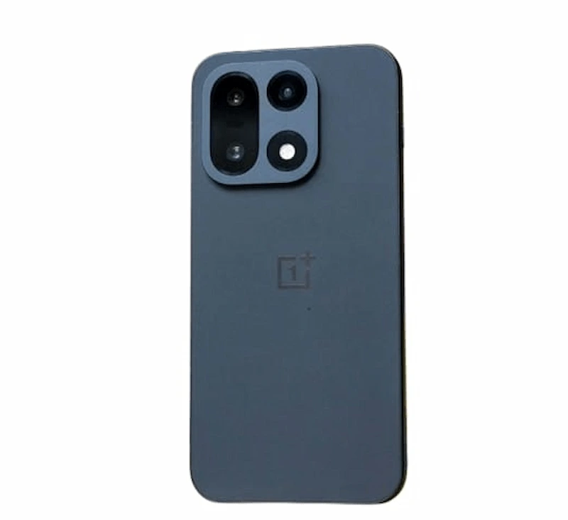 OnePlus 15 – The Next-Generation Flagship Smartphone 3 WhatsApp Image 2025 11 18 at 12.03.30 PM